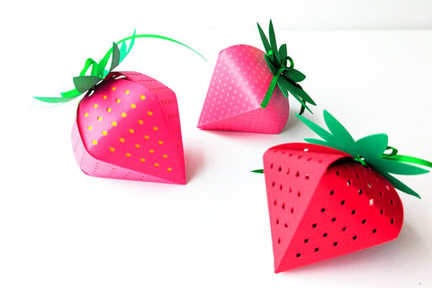 3D Strawberry Box SVG 3D Paper Risa Rocks It 