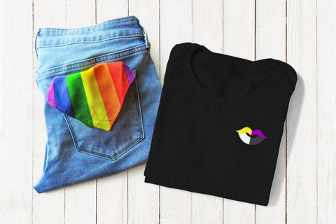 4-Color Striped Flag Lips Embroidery Embroidery/Applique DESIGNS Designed by Geeks 