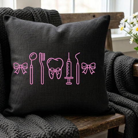 Black_Pillow.jpg