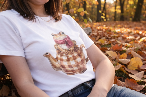 Groovy-Teacup-Cozy-Autumn-Animals-Artnoy-05 .png