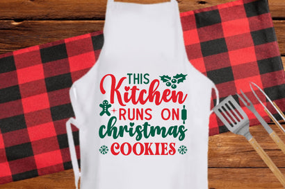 This kitchen runs on christmas cookies 5.jpg