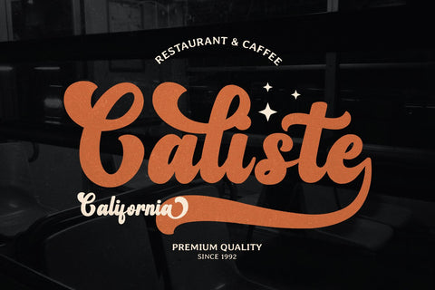 Adelaide - Vintage Font Font Mozarella 