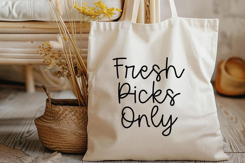Afternoon in Rome Font Cotton White Studio 