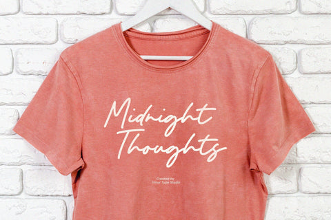 American Diamond - Modern Handwritten Script Font Font Timur type 