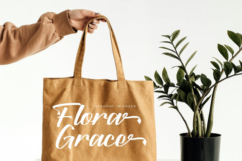 Amladen Bohiga - Modern Bold Script Font Letterena Studios 