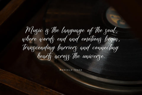 Amothura Berlinka - Modern Handwritten Freestyle Font Letterena Studios 