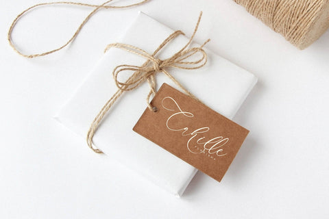 Andorale Heart - Beauty Handwritten Script Font Storytype Studio 