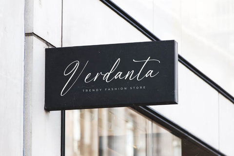 Andrea Carter - Modern Freestyle Script Font Letterena Studios 