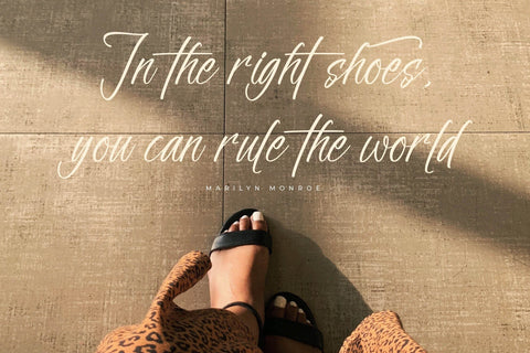 Arthurlla Theodyre - Modern Handwritten Font Font Letterena Studios 