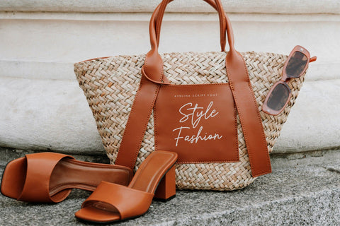 Avelina - Business Branding Script Font Font Jimtype Studio 