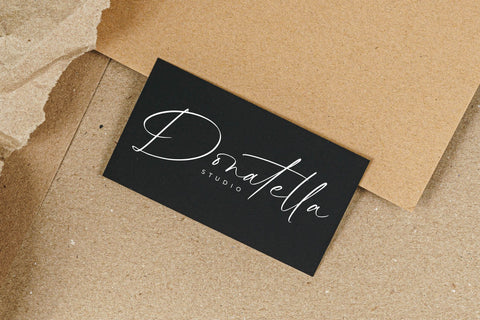 Bannethons - Modern Signature Script Font Letterena Studios 