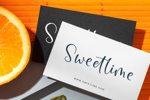 Basket Sixfruits - Quirky Handwritten Font Font Letterena Studios 
