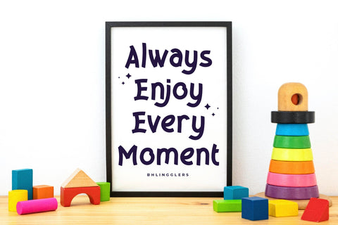 Bhlingglers Typeface Font Storytype Studio 