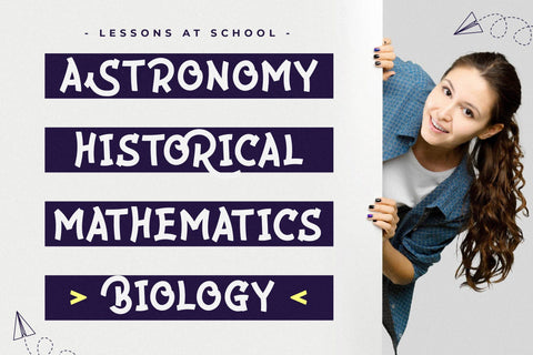 Bhlingglers Typeface Font Storytype Studio 