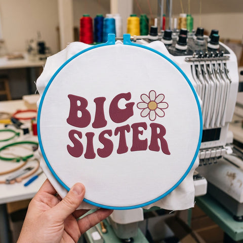 Big Sister Daisy Flower Embroidery Design – Retro Floral Big Sis Machine Embroidery File – Sibling Announcement Design Embroidery/Applique DESIGNS PatternFeed8 