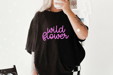 Birdie - Cute Script Font Font KA Designs 