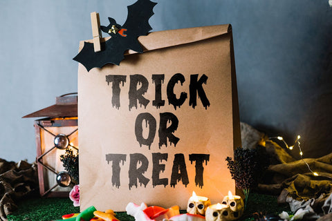 BLACK MONSTER - Halloween Font Font Mozarella 