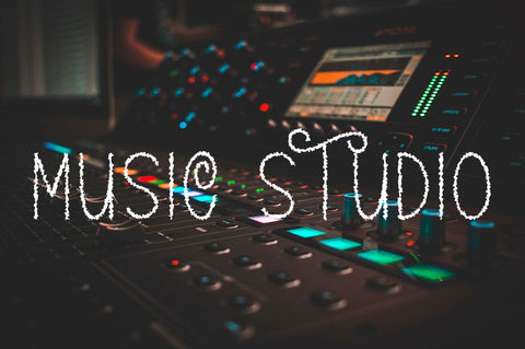 Blackout Font Rotterlab studio 