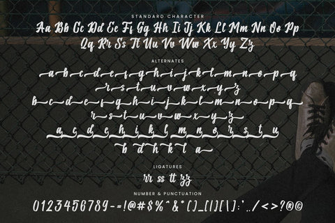 Blanket - Vintage Font Font Mozarella 