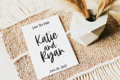 Bohemian - Modern Script Font Font KA Designs 