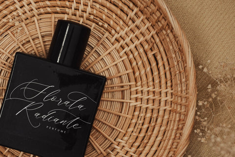 Brightera Himalaye - Beautiful Script Calligraphy Font Letterena Studios 