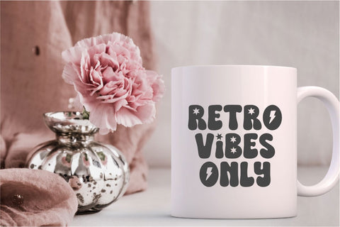 Bubble Vibes - Retro Bubble Font Font Masyafi Studio 