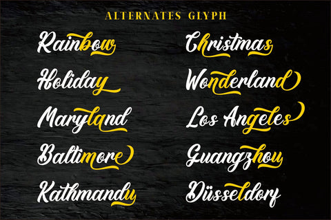 Buckland - Vintage Font Font Mozarella 