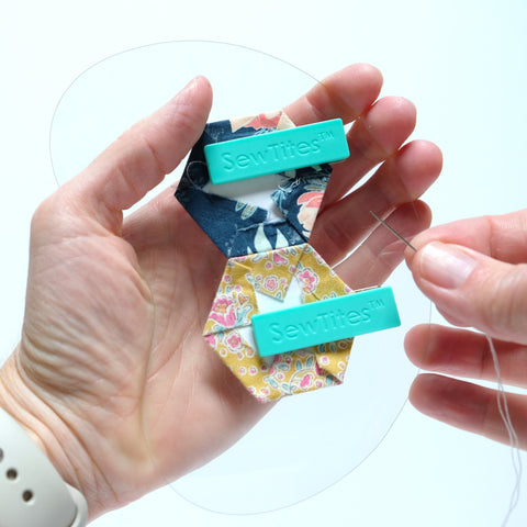 BUNDLE: SewTites EPP Fussy Cutter's Deluxe Bundle Physical SewTites 