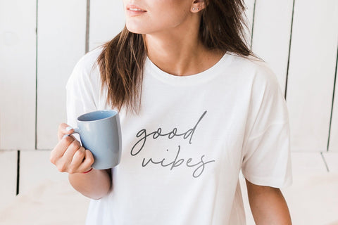 Bunny Kinsley - Casual Handwritten Script Font Font Timur type 