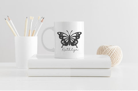 Butterfly Wildflower Font Manjali_Studio 