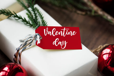 Camila Darmian Font Studio Natural Ink 