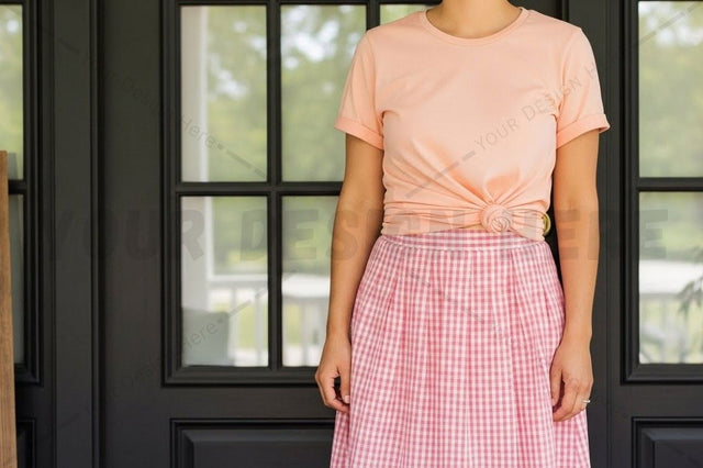 Casual pink t-shirt with knot design Mock Up Photo Designangry 