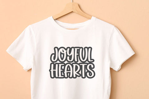 Cedar Wreath Font Masyafi Studio 