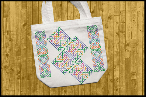 Celtic Knots | SVG Cut version SVG DrawnTogether with love 