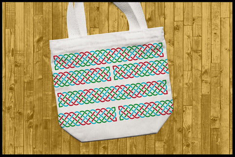 Celtic Knots | SVG Cut version SVG DrawnTogether with love 