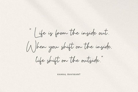 Challans Stylish Handwritten Font Heinzel Studio 