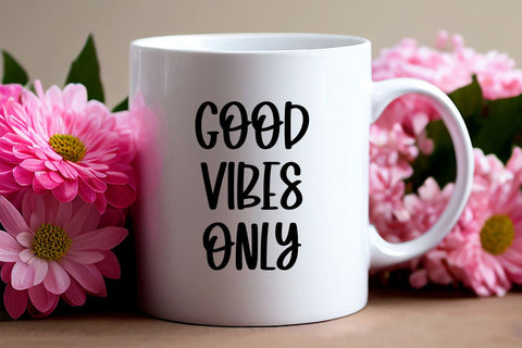 Cheerful Chic Font Masyafi Studio 