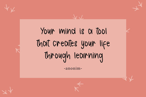 Chic Chicken - Playful Font Font Sakha Design Studio 