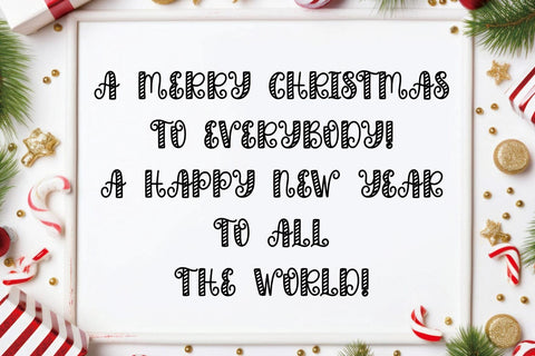 CHRISTMAS CANDY Font Mozarella 