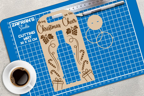 Christmas Wine Bottle Holder | Christmas Wine Bottle Carrier SVG zafrans studio 