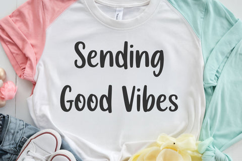 Daily Smiles – Playful Handwritten Font with Friendly Style Font TonisArtStudio 