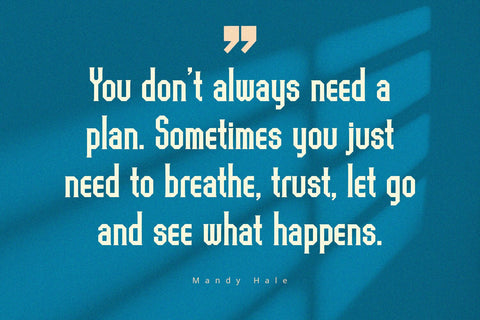 Diamond Shape - Serif Font Font Alpaprana Studio 