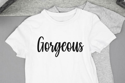 Dinginkan Font Abo Daniel Studio 