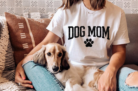 Dog Mom SVG, Distressed Dog Mom Shirt Design SVG Pickled Thistle Creative 
