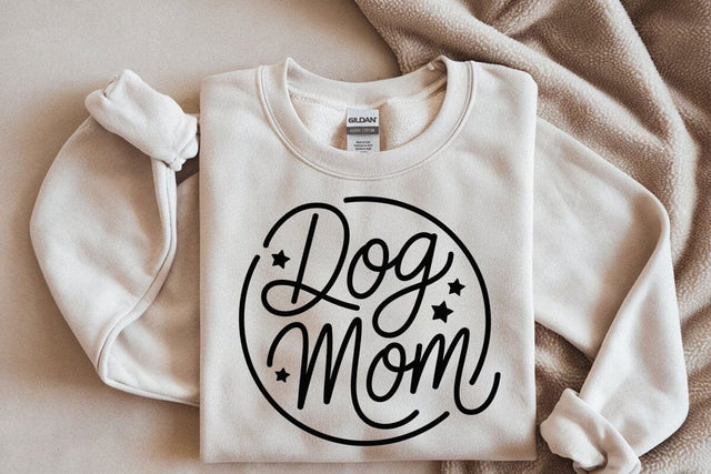 Dog Mom svg SVG DesignDestine 