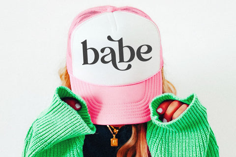 Dream Makers - Classy Serif Font Font KA Designs 