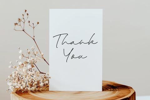 Eastin Hikary - Modern Handwritten Script Font Font Timur type 