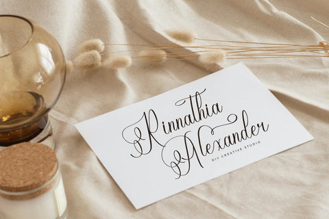 Eladorna Gladiota - Beauty Calligraphy Script SVG Letterena Studios 