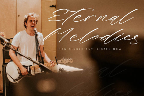 Fanttasic Melody - Modern Signature Script Font Letterena Studios 