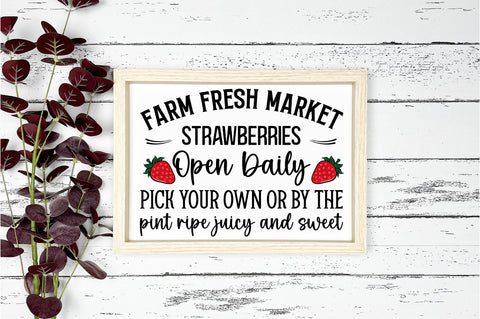 Farm fresh market strawberries svg design SVG Regulrcrative 